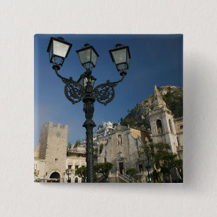 ITALY, Sicily, TAORMINA: Piazza iX Aprile, San Button