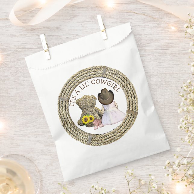 It's a Lil' Cowgirl Baby Shower    Favor Bag (Clipped)