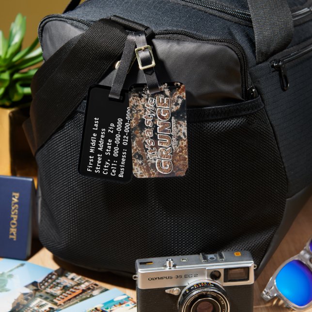 It's a style GRUNGE Rusty Letters Luggage Tag (Front & Back)