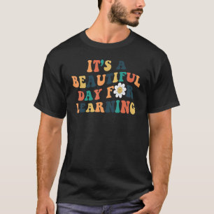 It's Beautiful Day For Learning Retro Teacher Stud T-Shirt
