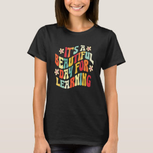 It's Beautiful Day For Learning Retro Teacher Stud T-Shirt
