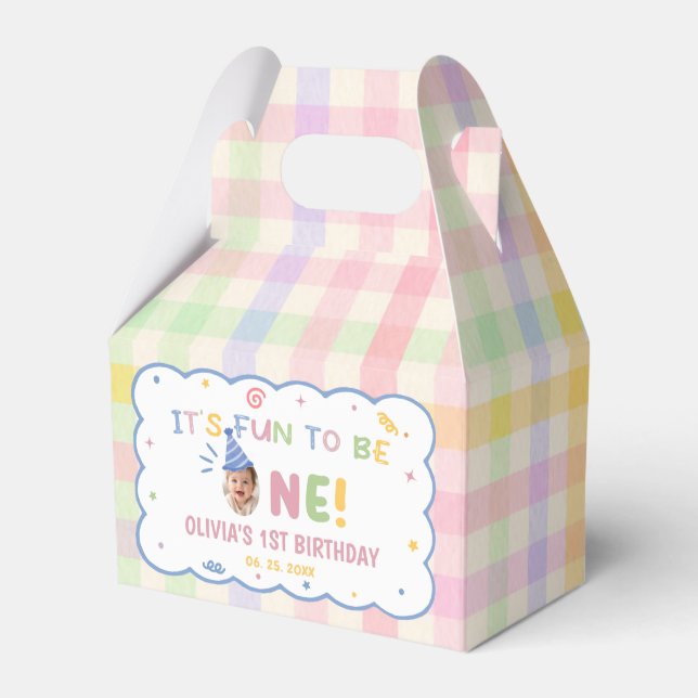 It's Fun to be One Gingham Birthday Favor Box (Front Side)