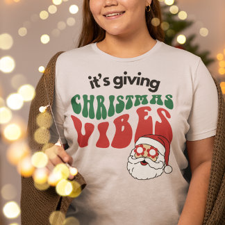 It's giving Christmas Vibes T-Shirt