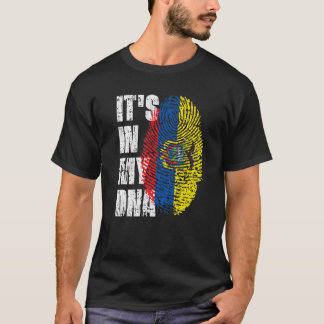 It's In My Dna Ecuador Flag Ecuadorian Republic Of T-Shirt