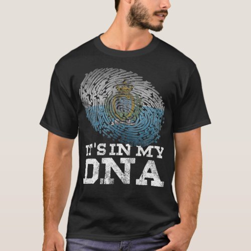 Its In My DNA San Marino Country Flag Vintage ran T_Shirt