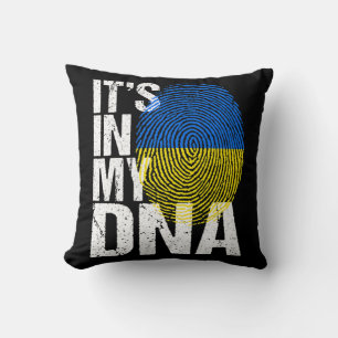 It's In My DNA Ukraine Ukrainian Flag Retro Men Wo Throw Pillow