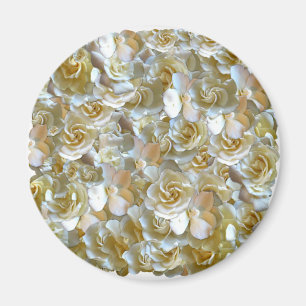 Ivory Rose Pattern – Elegant Floral Art Magnet
