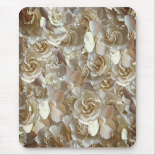 Ivory Rose Pattern – Elegant Floral Art Mouse Pad