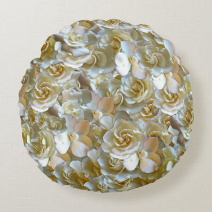 Ivory Rose Pattern – Elegant Floral Art Round Pillow