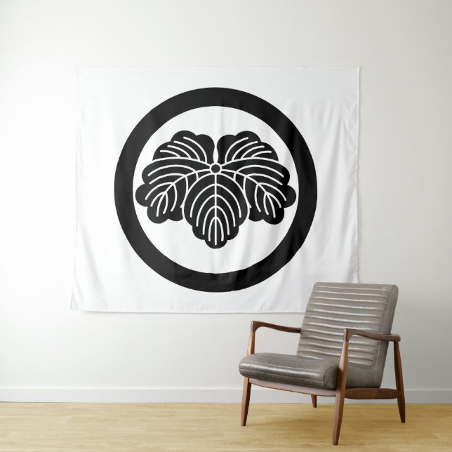 Ivy leaf in circle tapestry (In Situ (Horizontal))