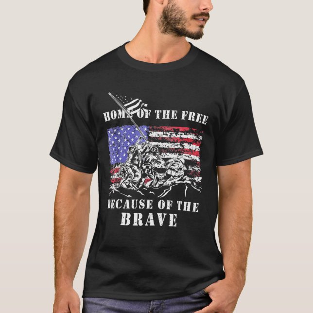 Iwo Jima WWII Veteran Memorial Day USA Flag Army P T-Shirt (Front)