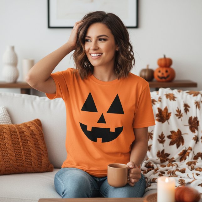 Jack-O-Lantern Halloween Pumpkin Face T-Shirt (Jack-O-Lantern Halloween Pumpkin Face T-Shirt)