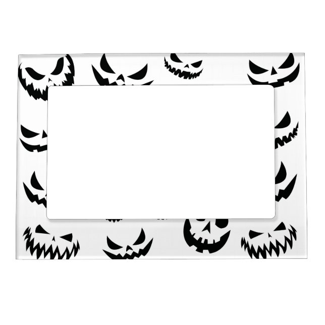 Jack O Lantern Pumpkin Face Black and White Magnetic Frame (Front)