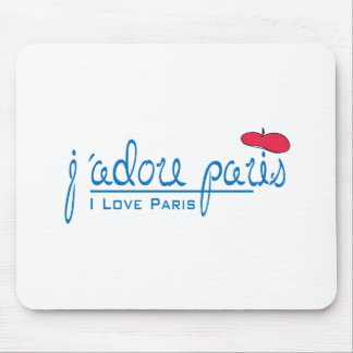 j'adore Paris (I love Paris) with red beret Mouse Pad