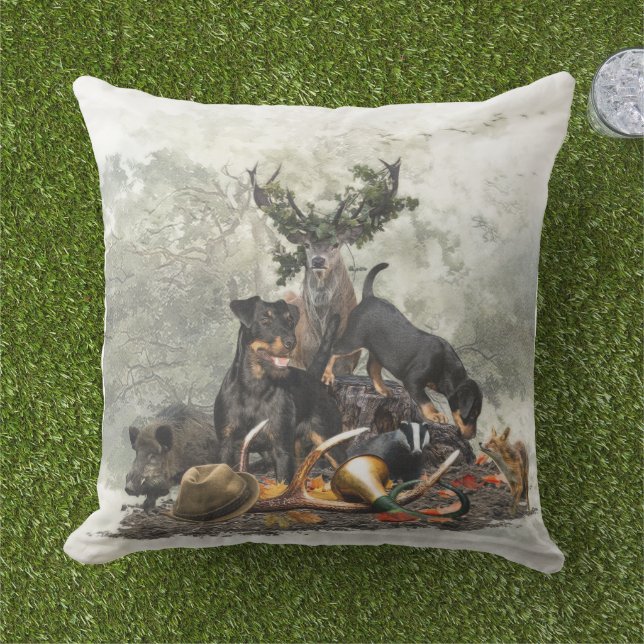 Jagdterrier, German Hunting Terrier    Outdoor Pillow (Grass)