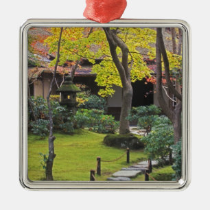 Japan, Kyoto, Arashiyama, Okochi Sanso Metal Ornament
