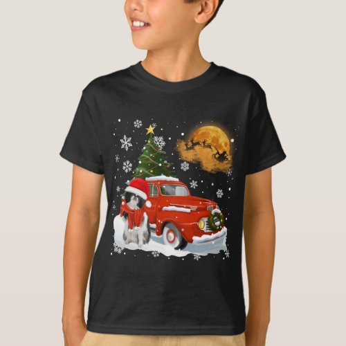 Japanese Chin Vintage Wagon Red Truck Christmas Tr T_Shirt