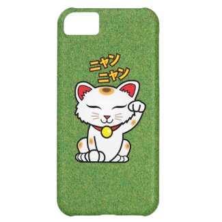 Japanese Lucky Cat Maneki Neko on Grass Case For iPhone 5C