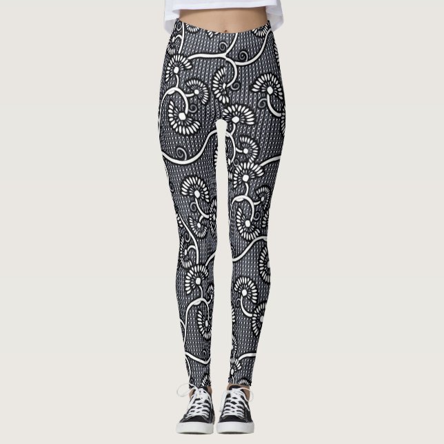 JAPANESE PATTERN BLACK AND WHITE Leggings (Front)