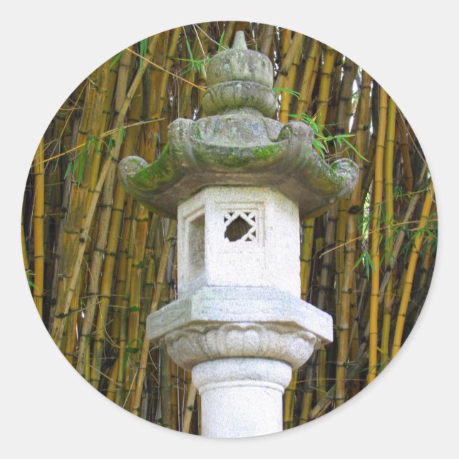 Japanese Stone Lantern in Hilo, Hawaii Classic Round Sticker (Front)
