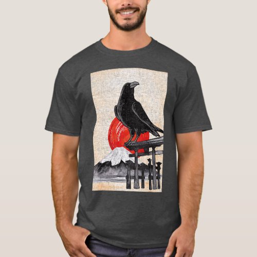 Japanese Style Red Moon Raven Graphic Black Crow T_Shirt