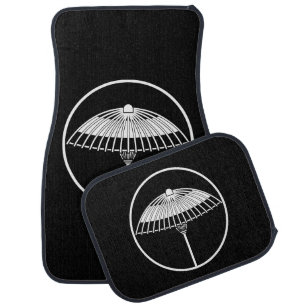 Japanese umbrella in a threadlike ring car floor mat