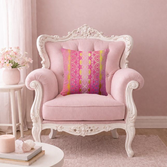 Jasmine - Color of heart Throw Pillow (Creator Uploaded)