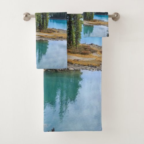 Jasper_National Maligne Lake Park Alberta Towel Se