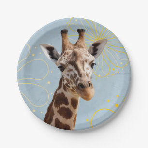 Jaunty giraffe tilting head paper plates
