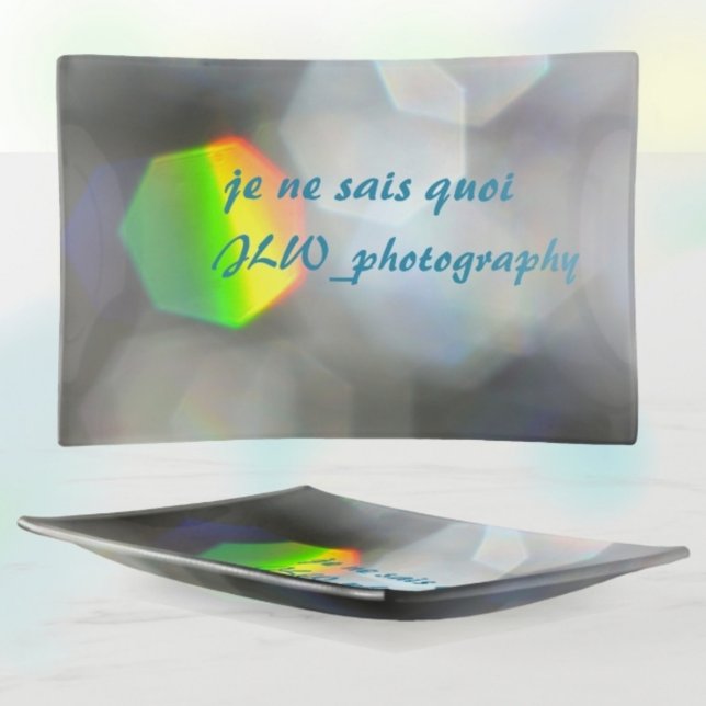 Je ne sais quoi Dazzling Customizable Glass Trinket Tray (Creator Uploaded)
