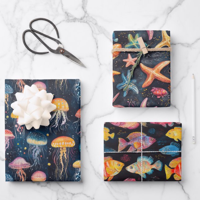 Jellyfish, Star & Various Fish Species Sea Theme Wrapping Paper Sheets (Front)