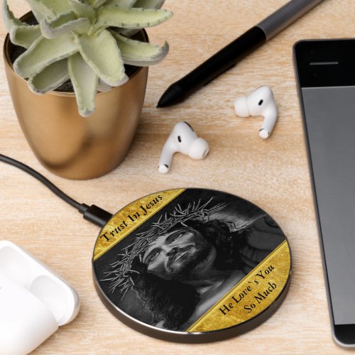 Jesus looking into heaven with a gold foil design wireless charger 