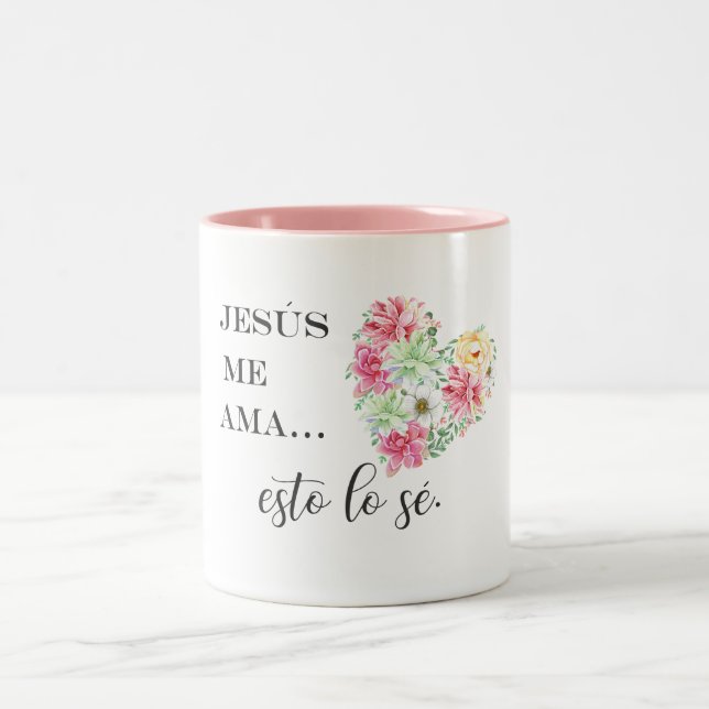 Jesus me ama esto lo se flowers heart Two-Tone coffee mug (Center)