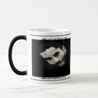 Jevoni- Morphing Mug. Changes Color when you add h Color Morph Mug