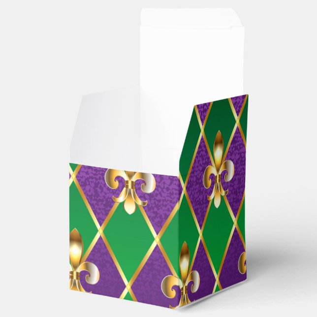 Jewelry Background Mardi Gras Favor Boxes (Opened)