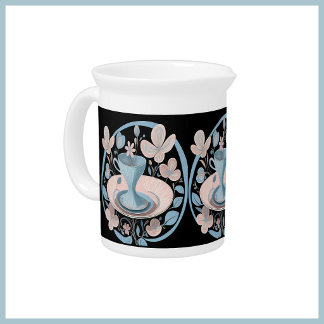 Jingiszida Beverage Pitcher