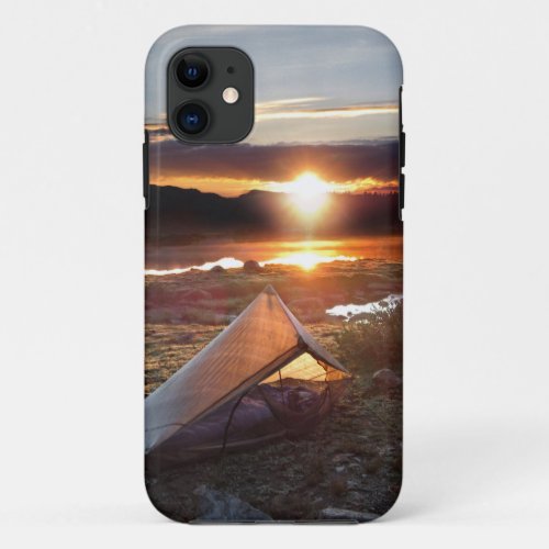 John Muir Trail Camp Sunrise _ Sierra Nevada Mount iPhone 11 Case