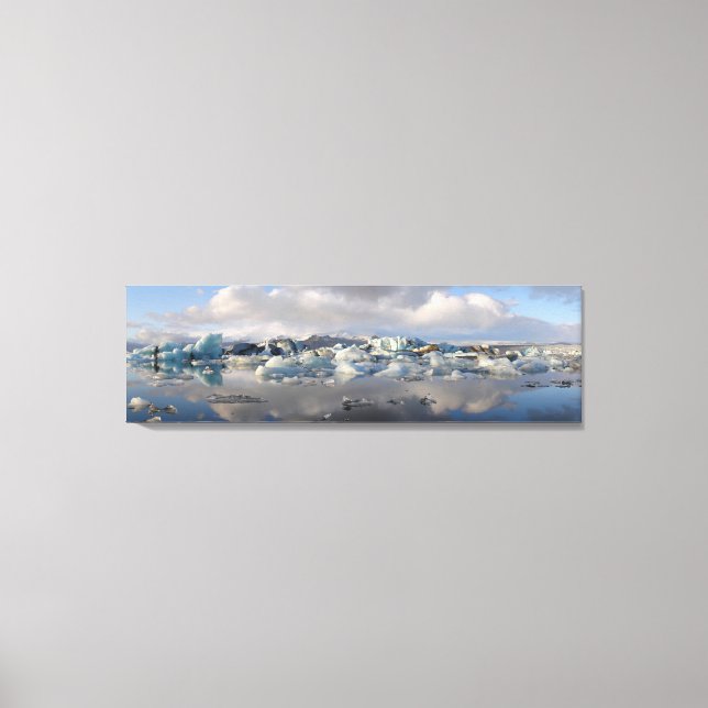 Jokulsarlon glacier lake in Iceland canvas print (Front)