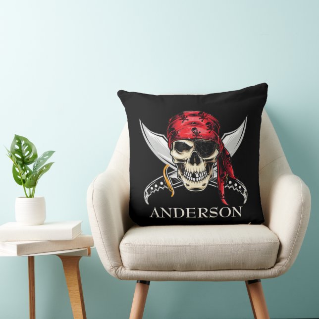 JOLLY ROGER pirate skull crossbones Throw Pillow (Chair)