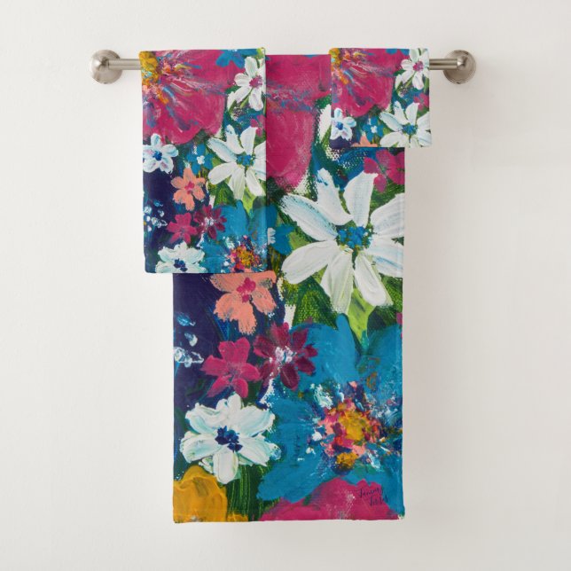 Jubilee Towel Set (Insitu)