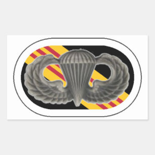 JUMP WINGS/OVAL 5TH SPECIAL FORCES GROUP STICKERS
