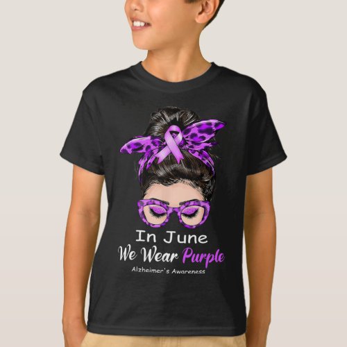 June We Wear Purple Alzheimerheimer Awareness Mess T_Shirt