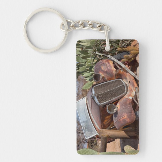 Junk car keychain (Front)