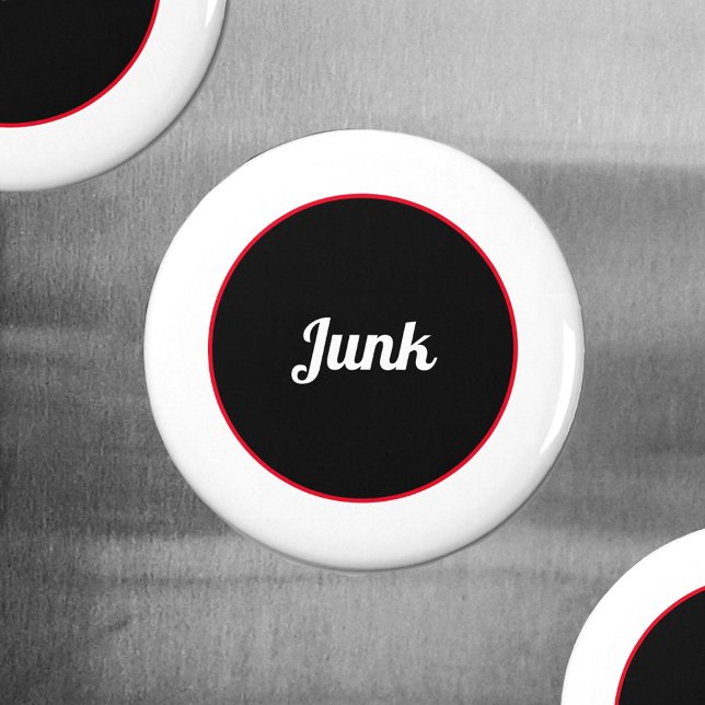Junk Magnet (Creator Uploaded)