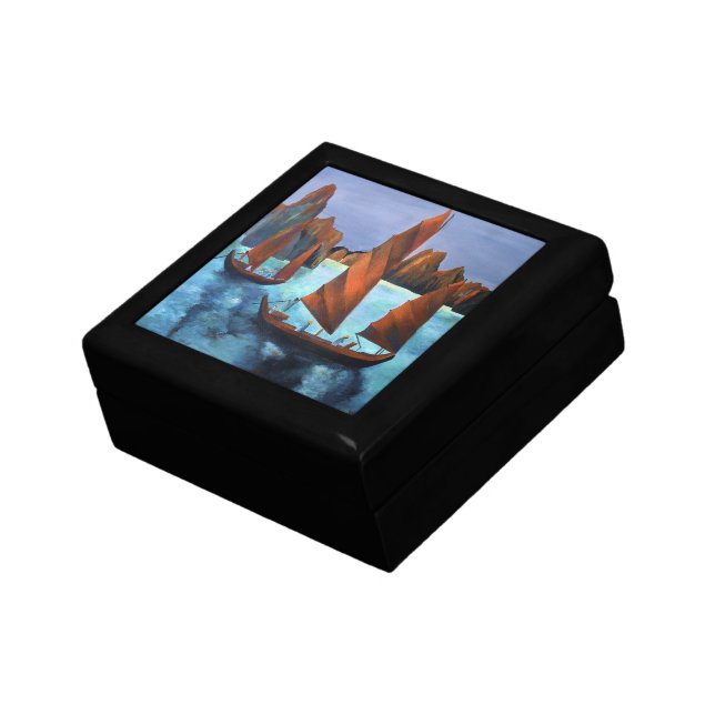 Junks In The Descending Dragon Bay Keepsake Box (Side)