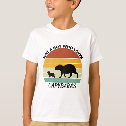 Just a boy who loves capybaras T_Shirt