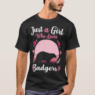 Just A Girl Who Loves Badgers Pink Retro Vintage g T-Shirt