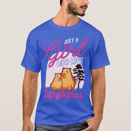 Just a girl who loves Capybaras    3  T_Shirt