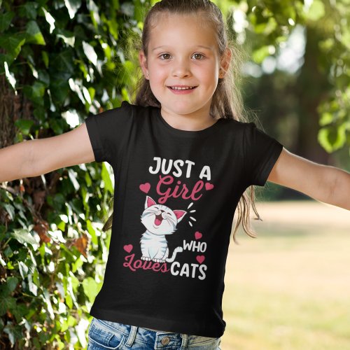 Just a Girl who Loves Cats Funny Cat Lovers T_Shirt
