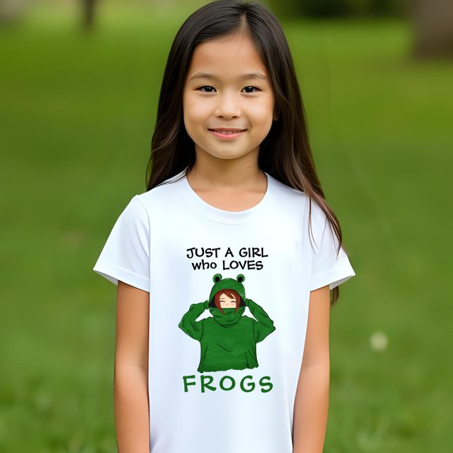 Just a Girl who Loves Frogs Green Frog  T-Shirt (Creator Uploaded)